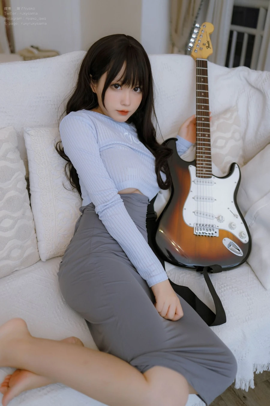 Nyako喵子 - 吉他妹妹 连衣裙 [71P1V-712M]