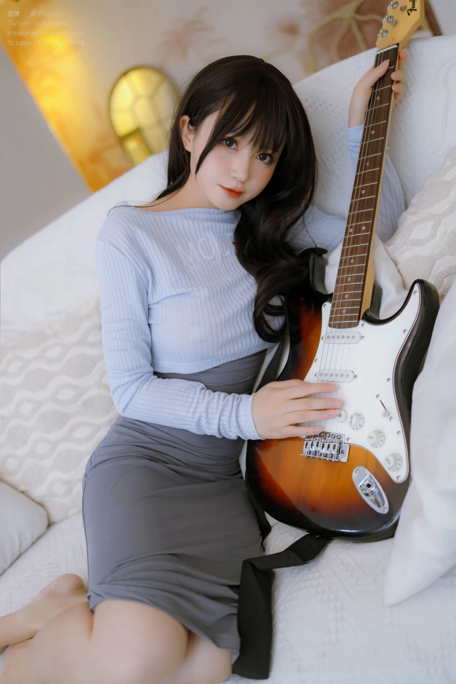 Nyako喵子 - 吉他妹妹 连衣裙 [71P1V-712M]