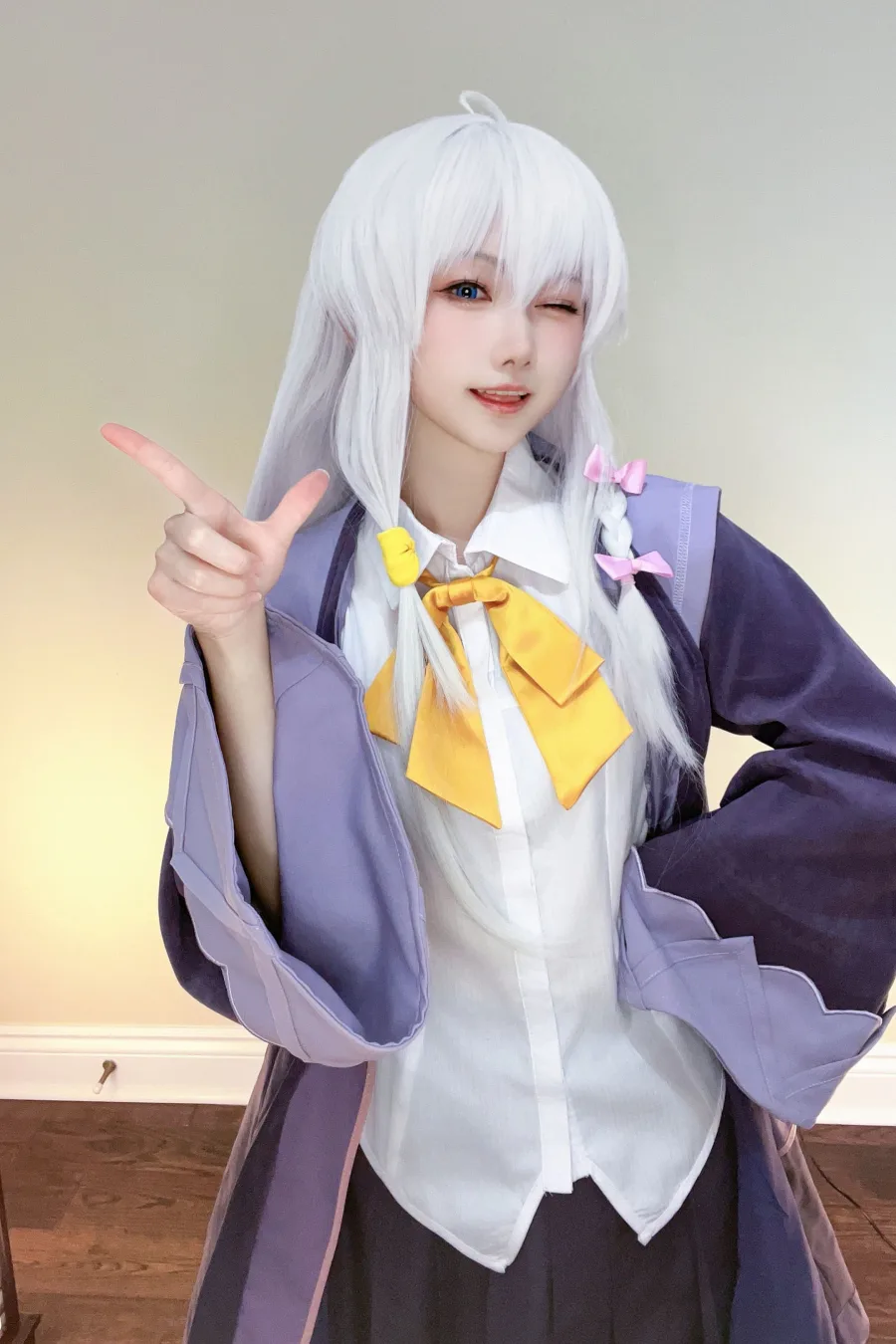 小木曾AYA - 魔女之旅 伊蕾娜自拍