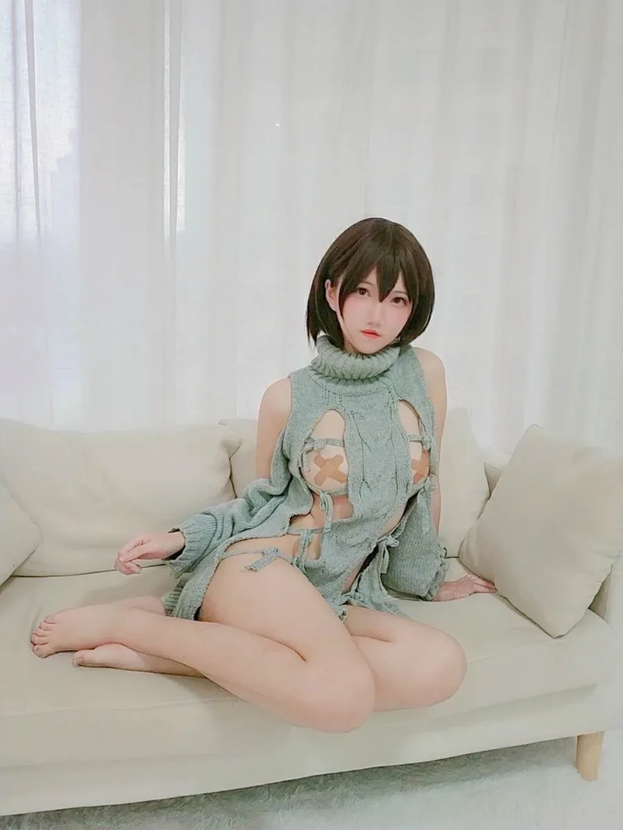 阿薰kaOri - 露背毛衣